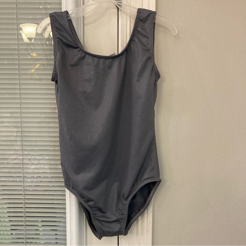 Dancina gray shimmer leotard girls size 10 Good Preowned Condition
